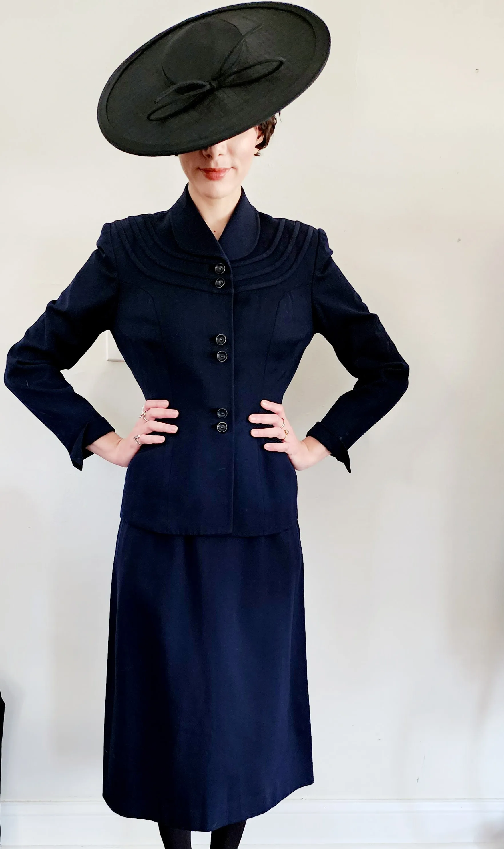 1950s Navy Blue Wool Skirt Suit Fitted Blazer w/ Accent Seaming Small by Leeds