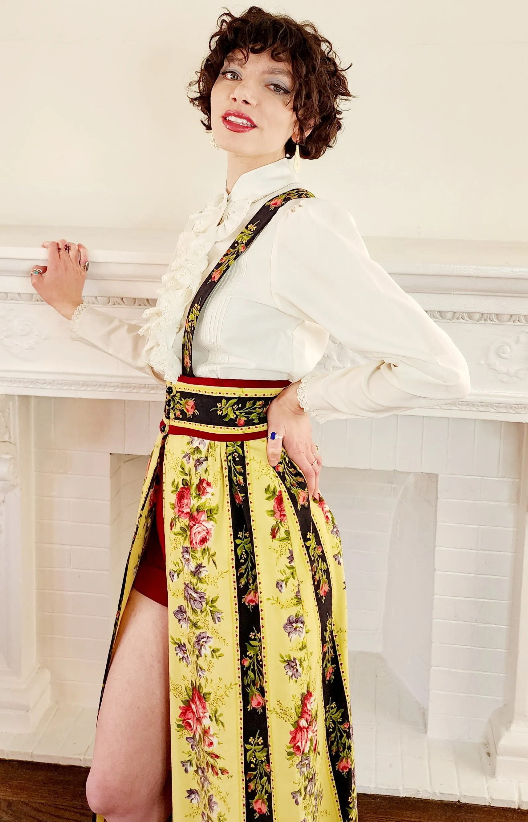 1970s Boho Ensemble of Shirt, Hot Pants-Shorts and Split Front Skirt by New Dimension/S