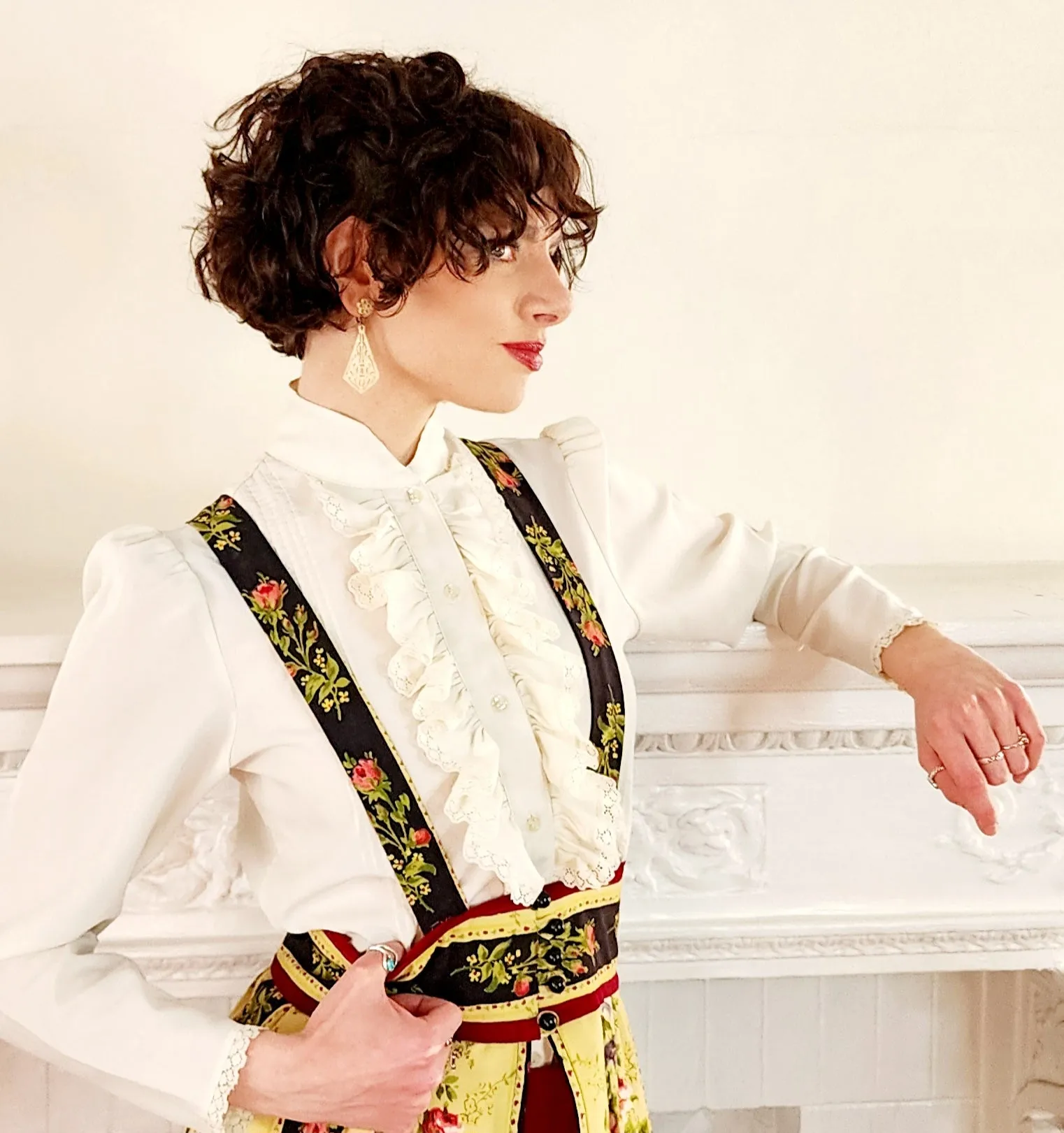 1970s Boho Ensemble of Shirt, Hot Pants-Shorts and Split Front Skirt by New Dimension/S