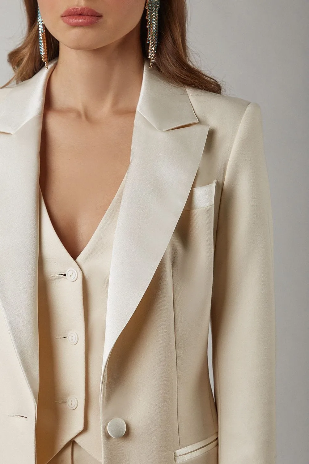 3 Pieces Single Buttons Peak Lapel Women Suit (Blazer vest Pants)