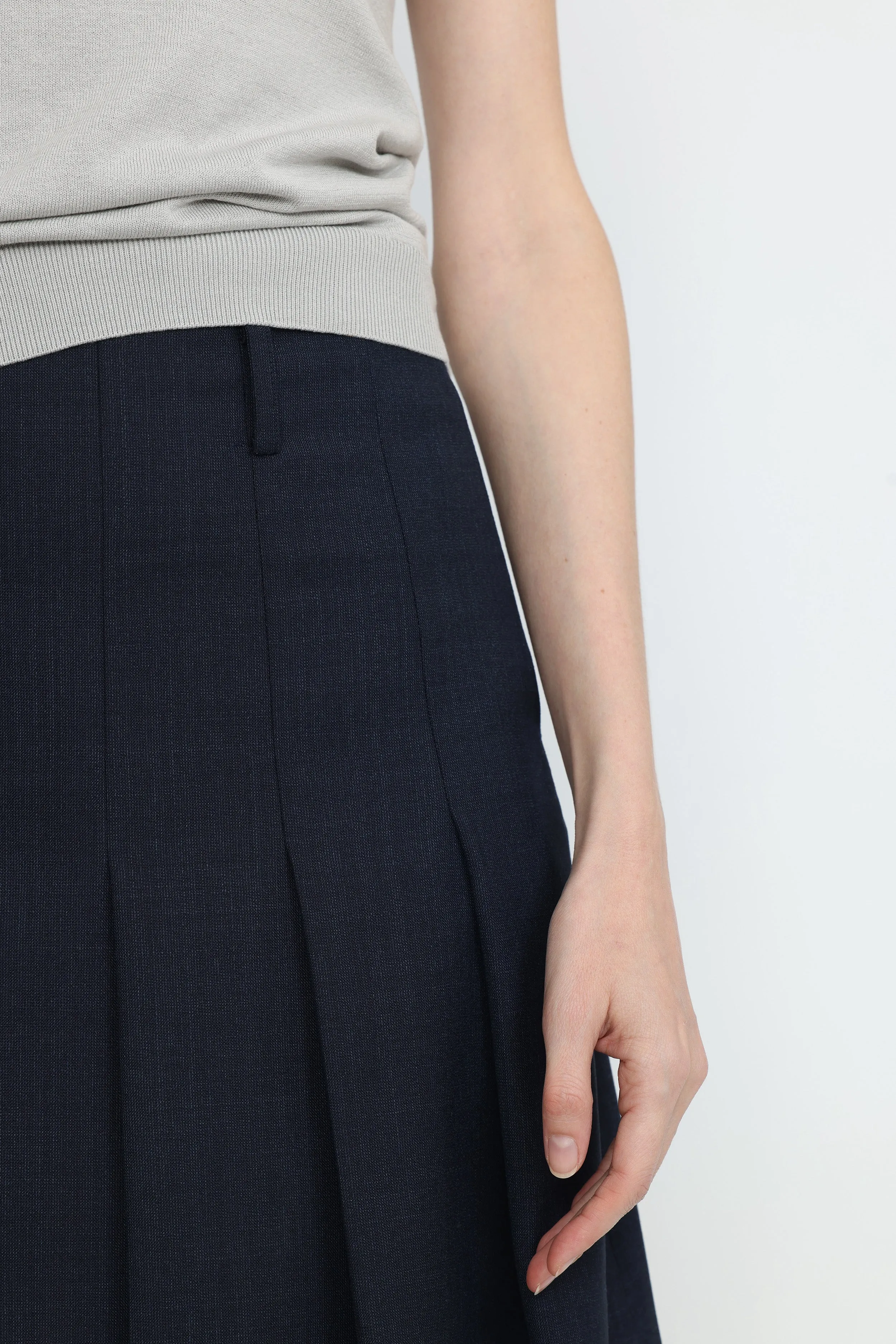 Amarante Jacket & Armidale Skirt in Navy