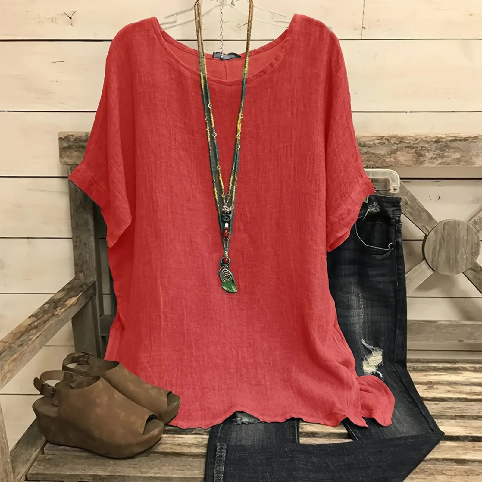 Anna - Short-sleeved blouse with plain round collar