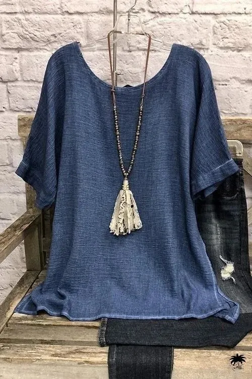 Anna - Short-sleeved blouse with plain round collar