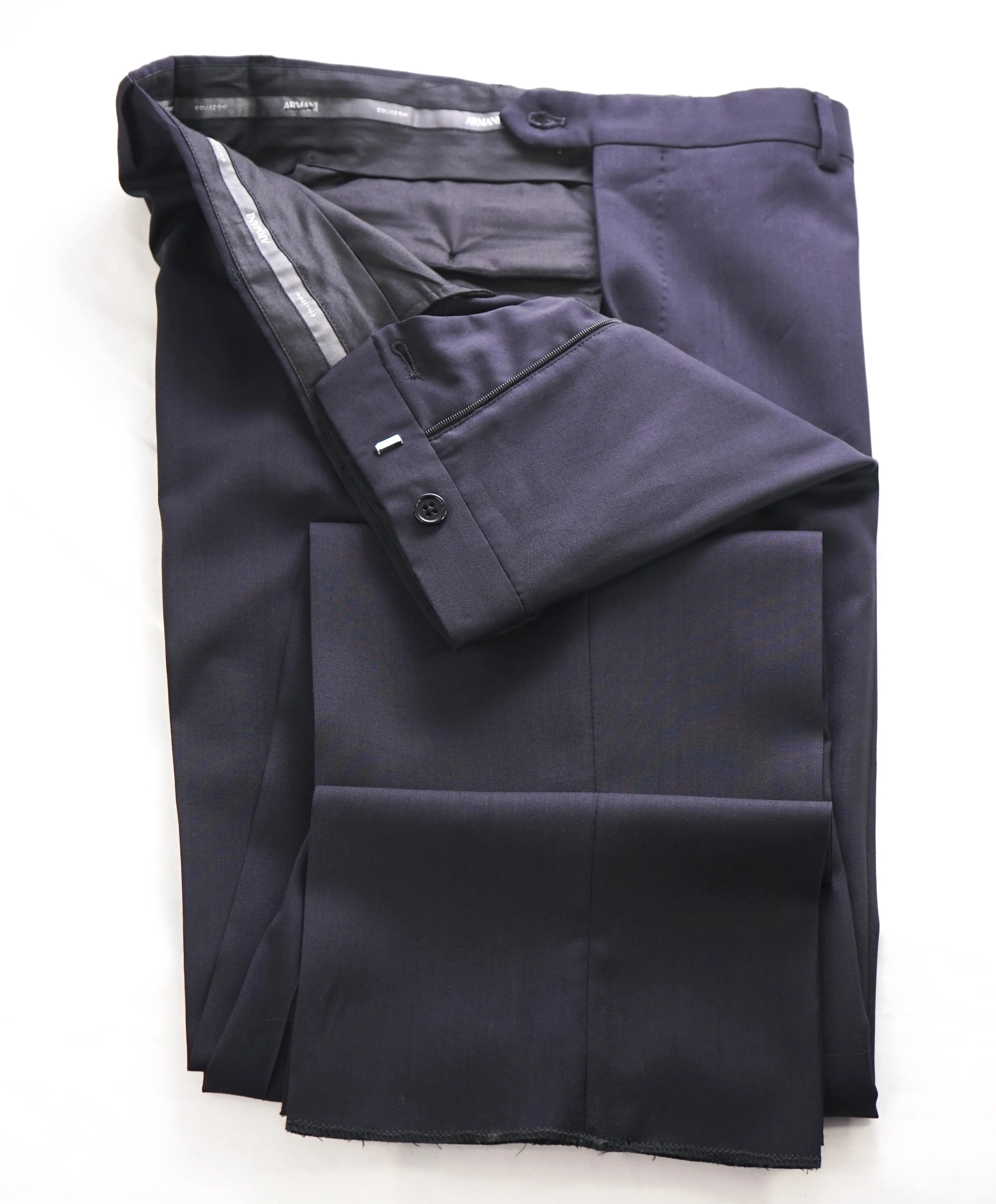ARMANI COLLEZIONI - Navy *CLOSET STAPLE* Wool Flat Front Dress Pants - 37W