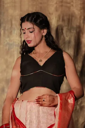 Black Sleeveless Padded Retro Blouse
