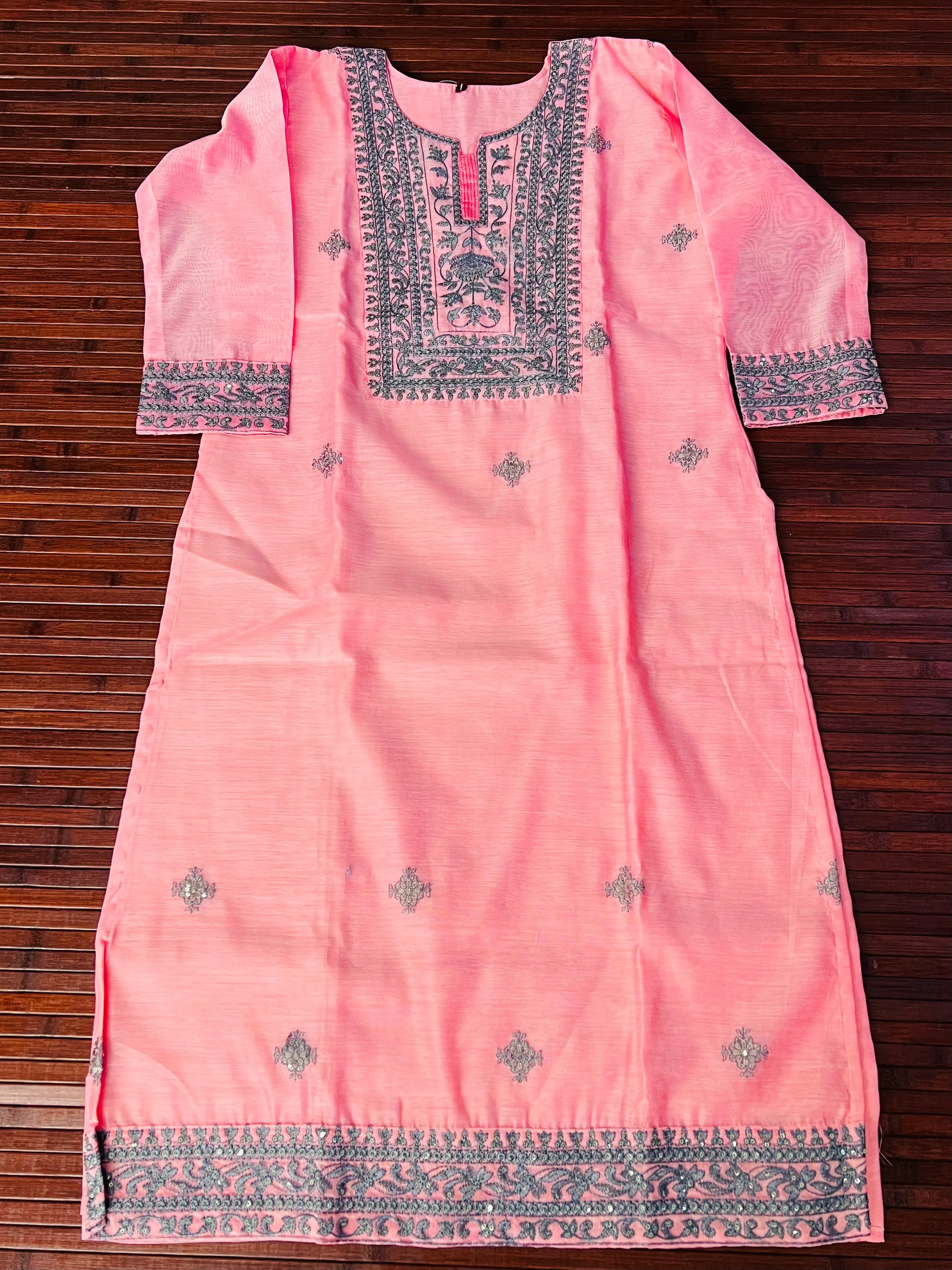 Chanderi Kurti and Pant Set