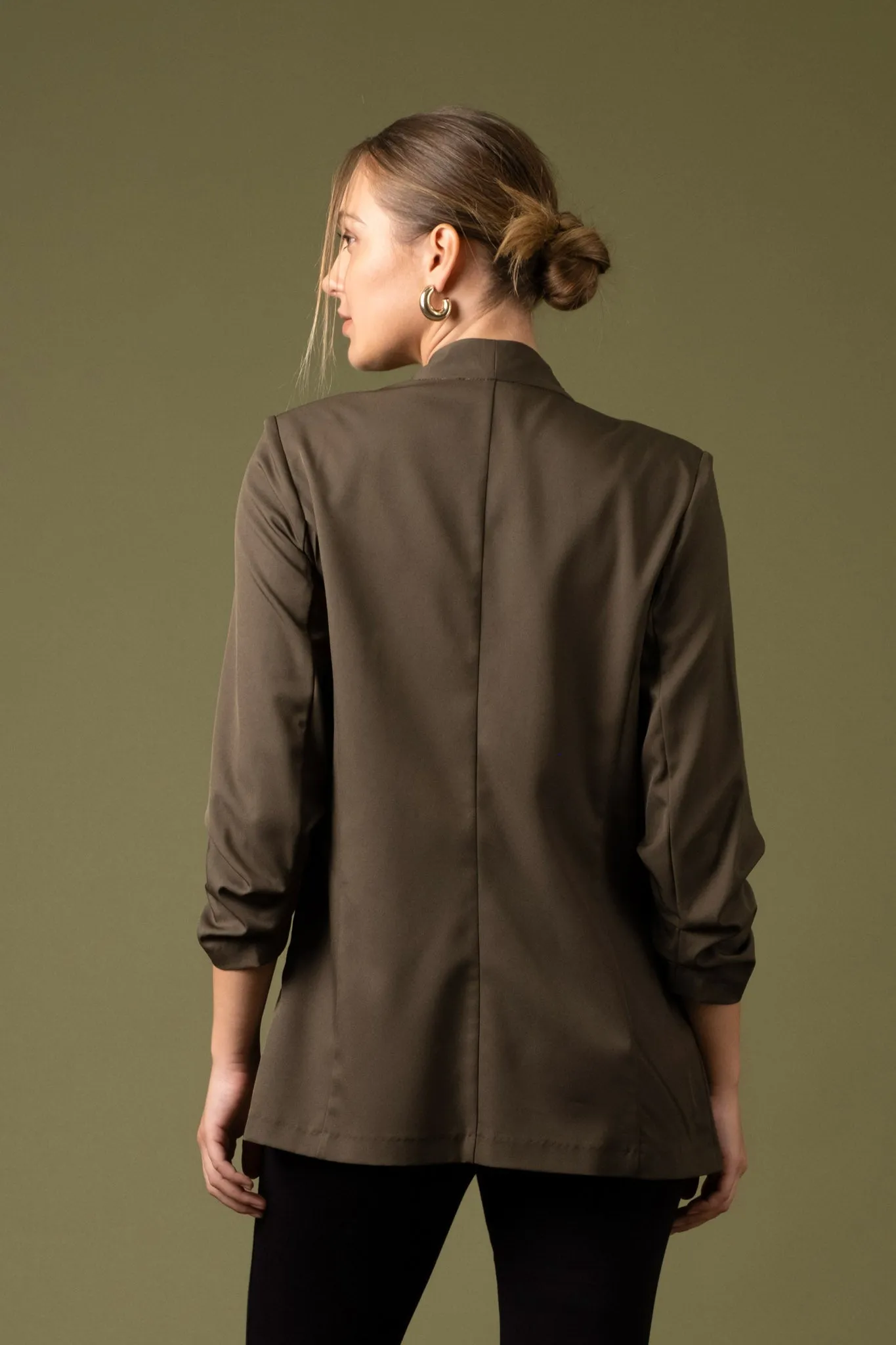 COLLARLESS 3/4 RUCHED SLEEVE LONGLINE BLAZER