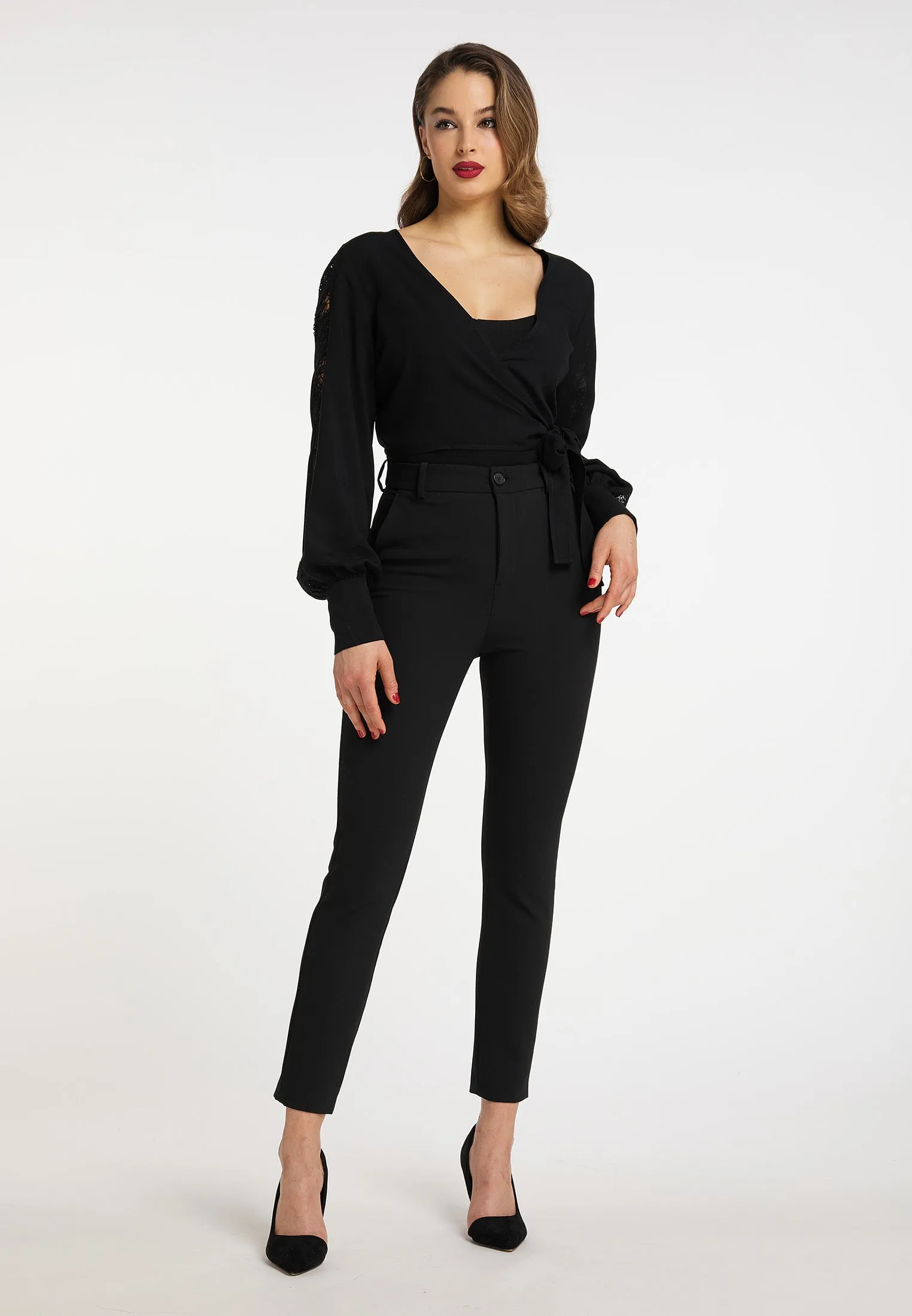 faina Women's Wrap Top