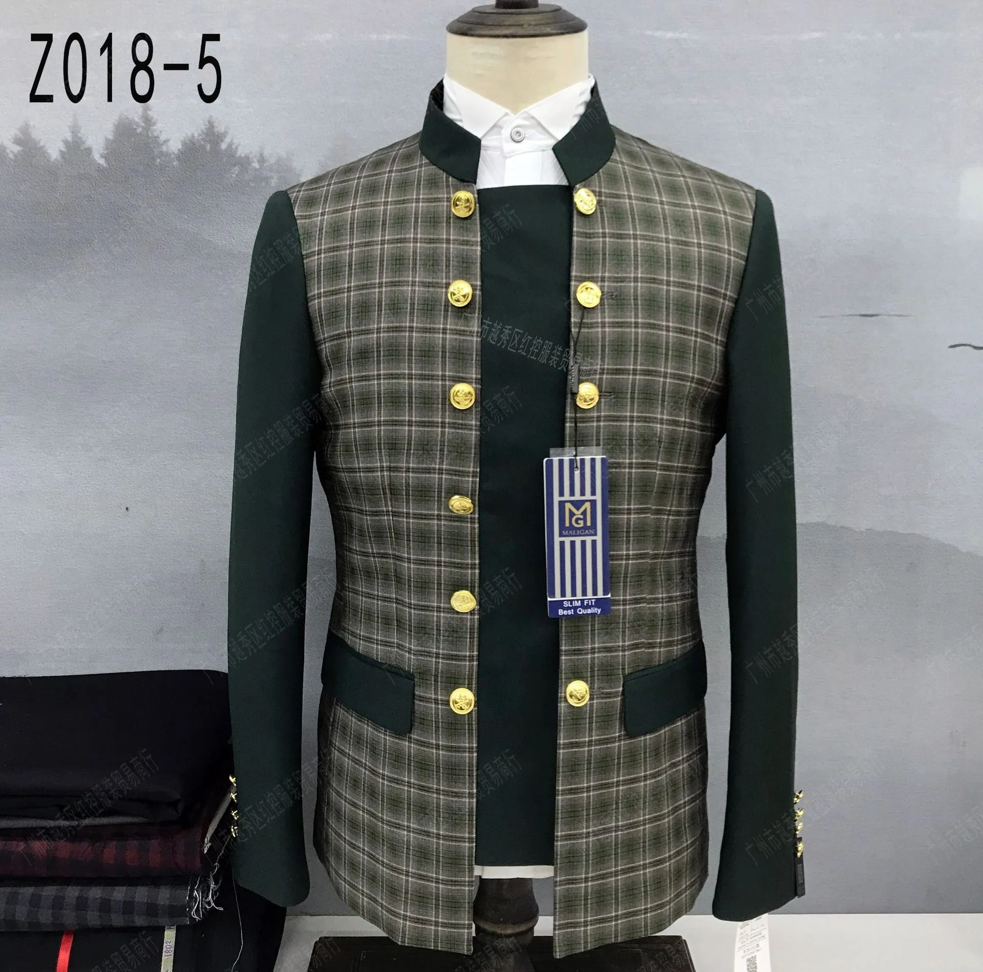 Fashionable Patchwork Suits for Men 2 Pieces Slim Fit Fashion Chinese Tunic Suit Blazer Pants Luxury Gold Buttons Plaid Tuxedos