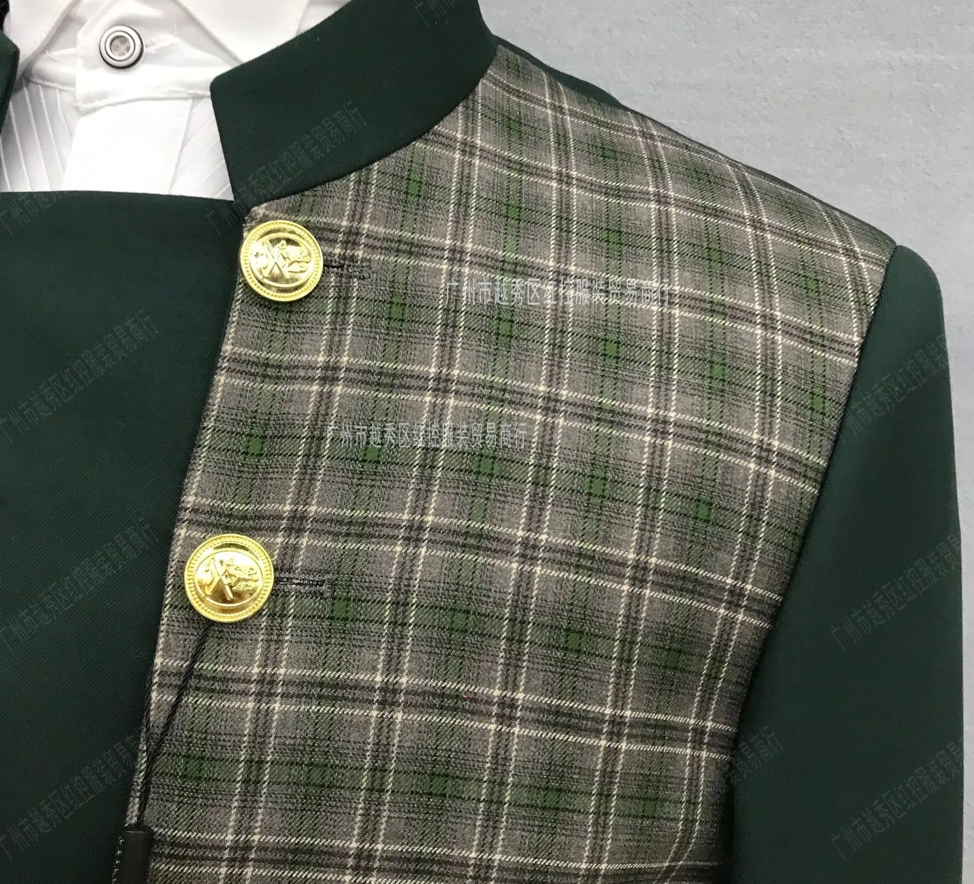 Fashionable Patchwork Suits for Men 2 Pieces Slim Fit Fashion Chinese Tunic Suit Blazer Pants Luxury Gold Buttons Plaid Tuxedos