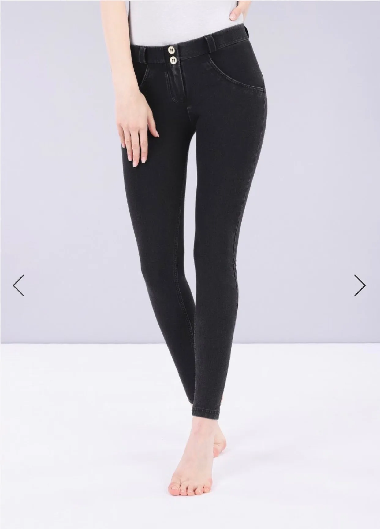 Freddy Mid Rise Black Denim Jeans