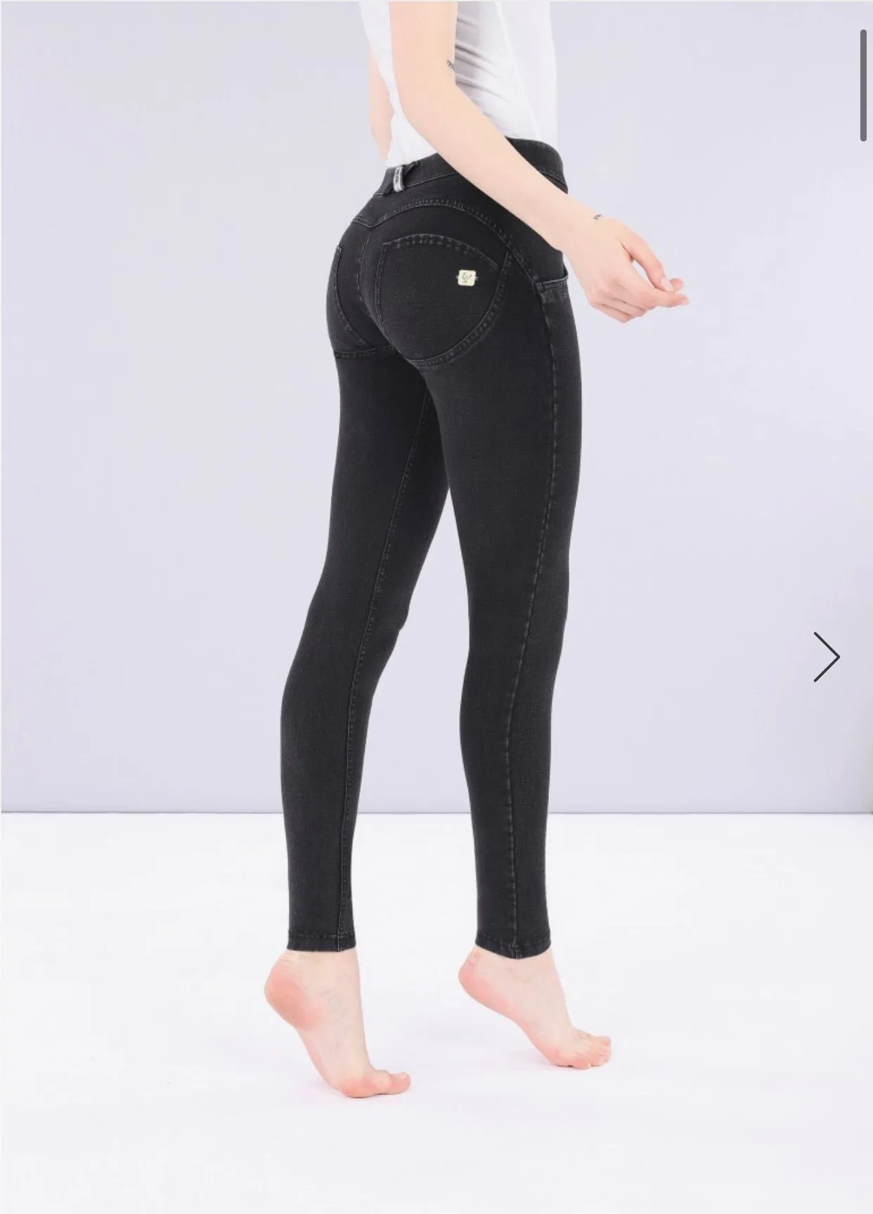 Freddy Mid Rise Black Denim Jeans