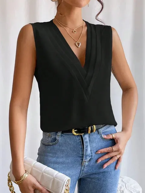 Isla - elegant sleeveless blouse