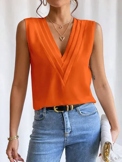 Isla - elegant sleeveless blouse