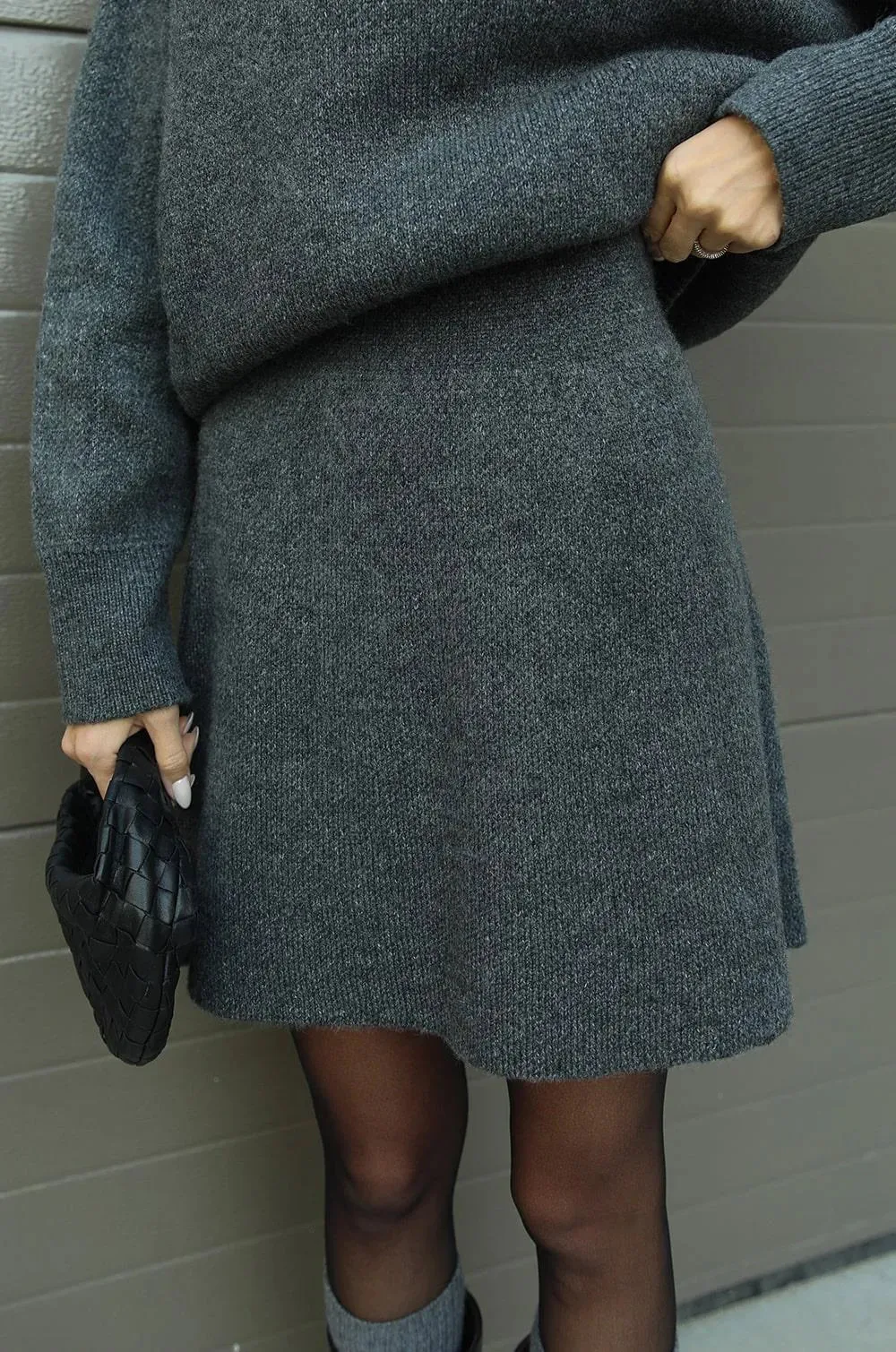Knitted skirt suit（Top   skirt）