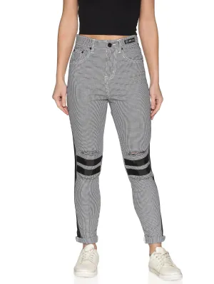 Kultprit Women Checked Trouser With Distressed & Knee Zipper