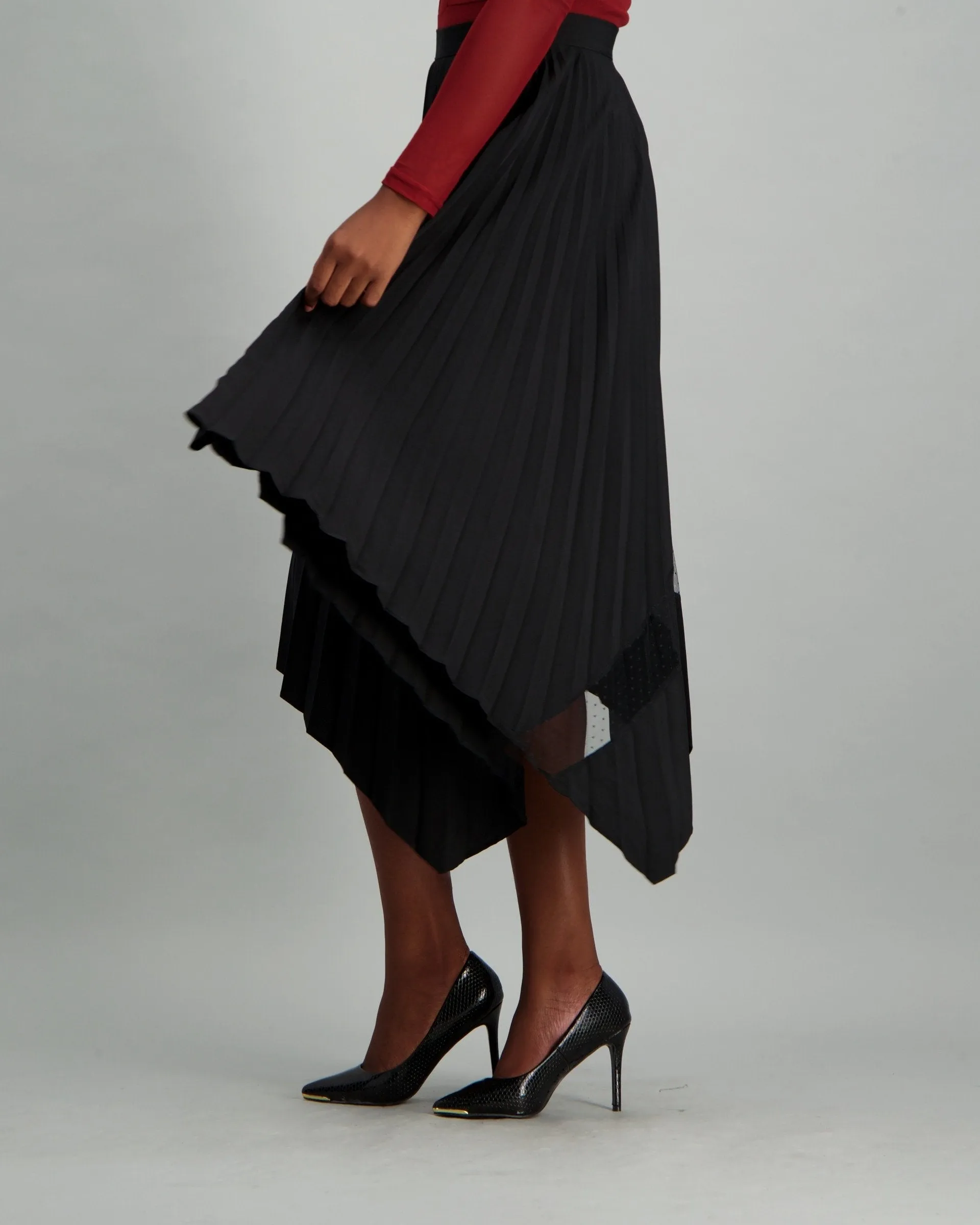 Ladies Pleated Skirt with Dobby Mesh Inset - Black