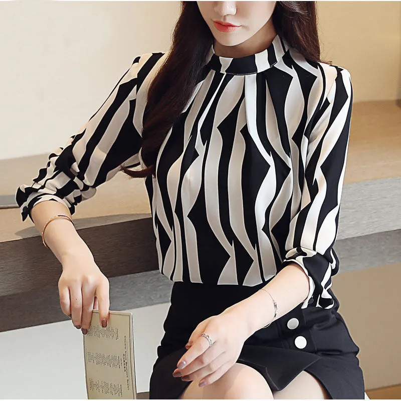Long sleeved stand collar blouses