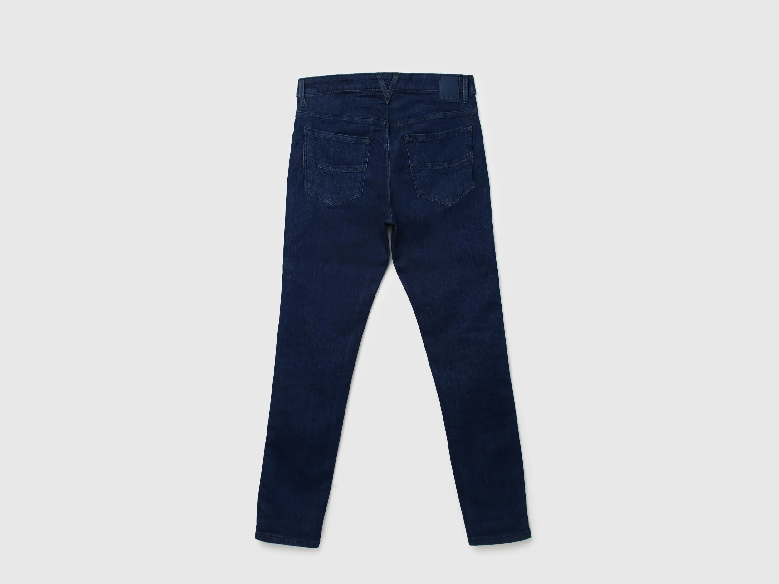 Men Solid Skinny Fit Jeans