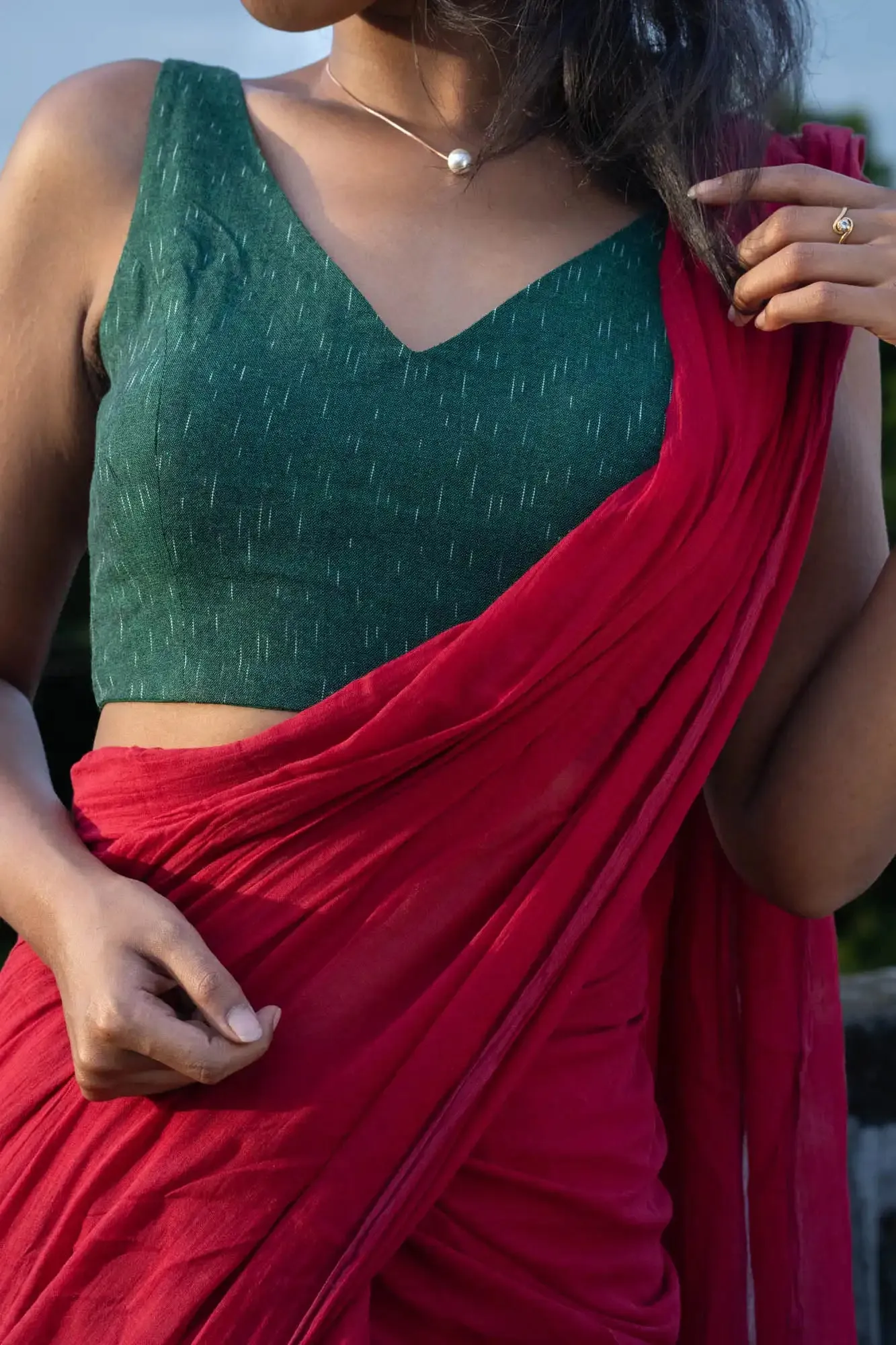 Moss Valley Sleeveless Blouse
