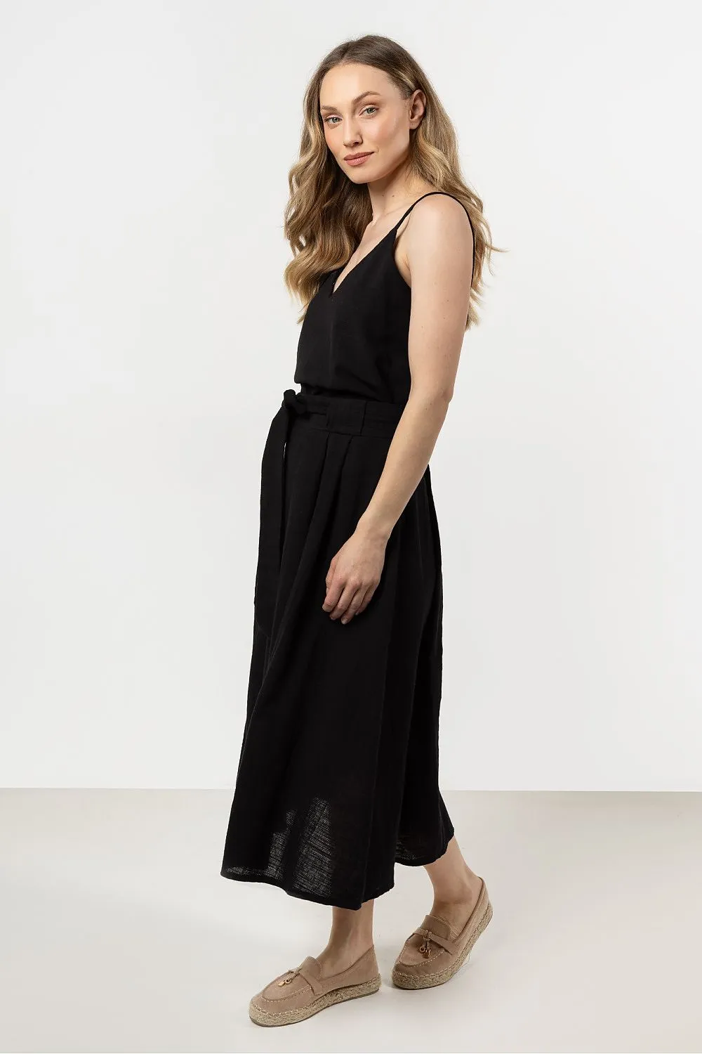 Pleated Flared Waistband Luxe Skirt