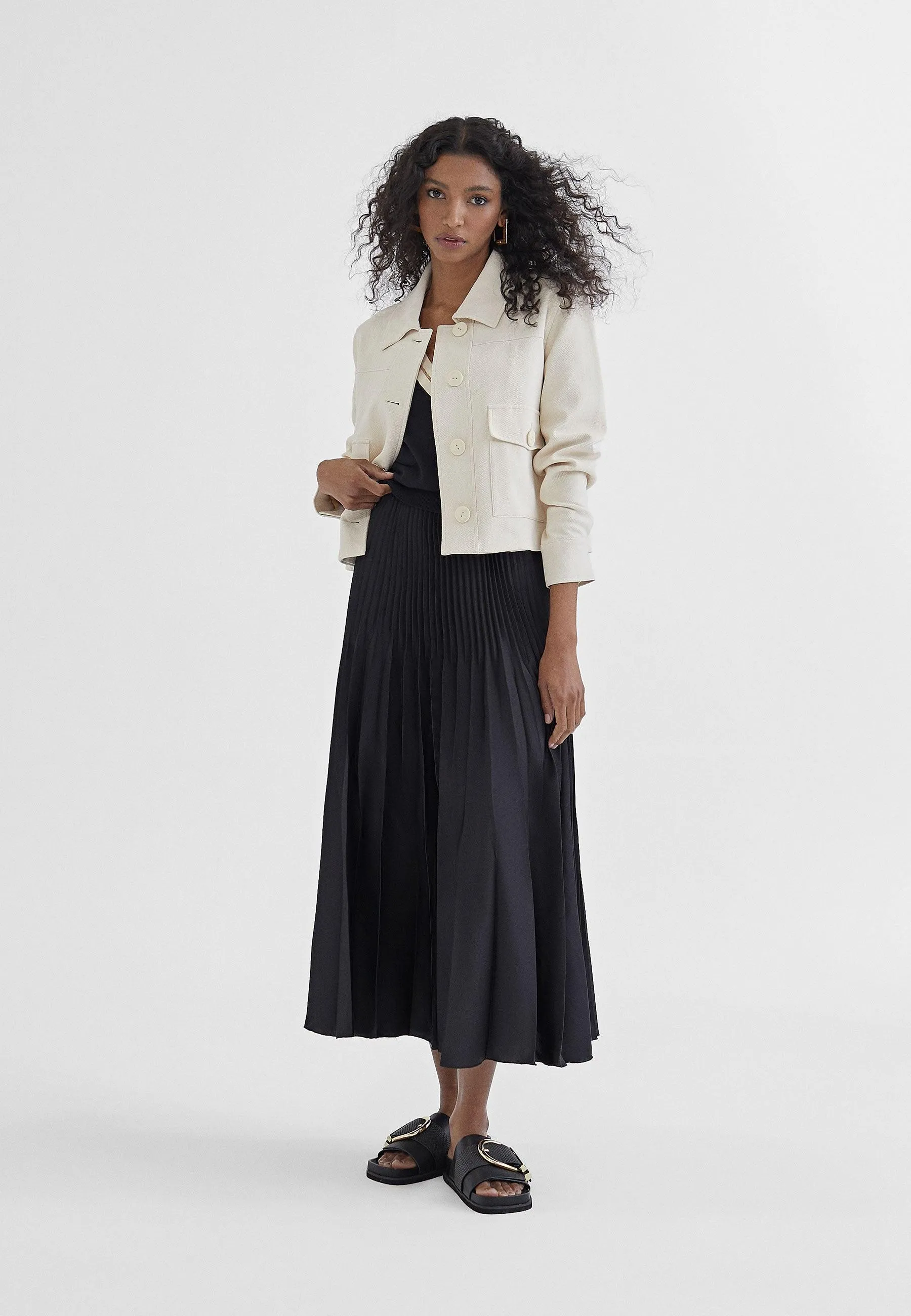 Pleated midi skirt