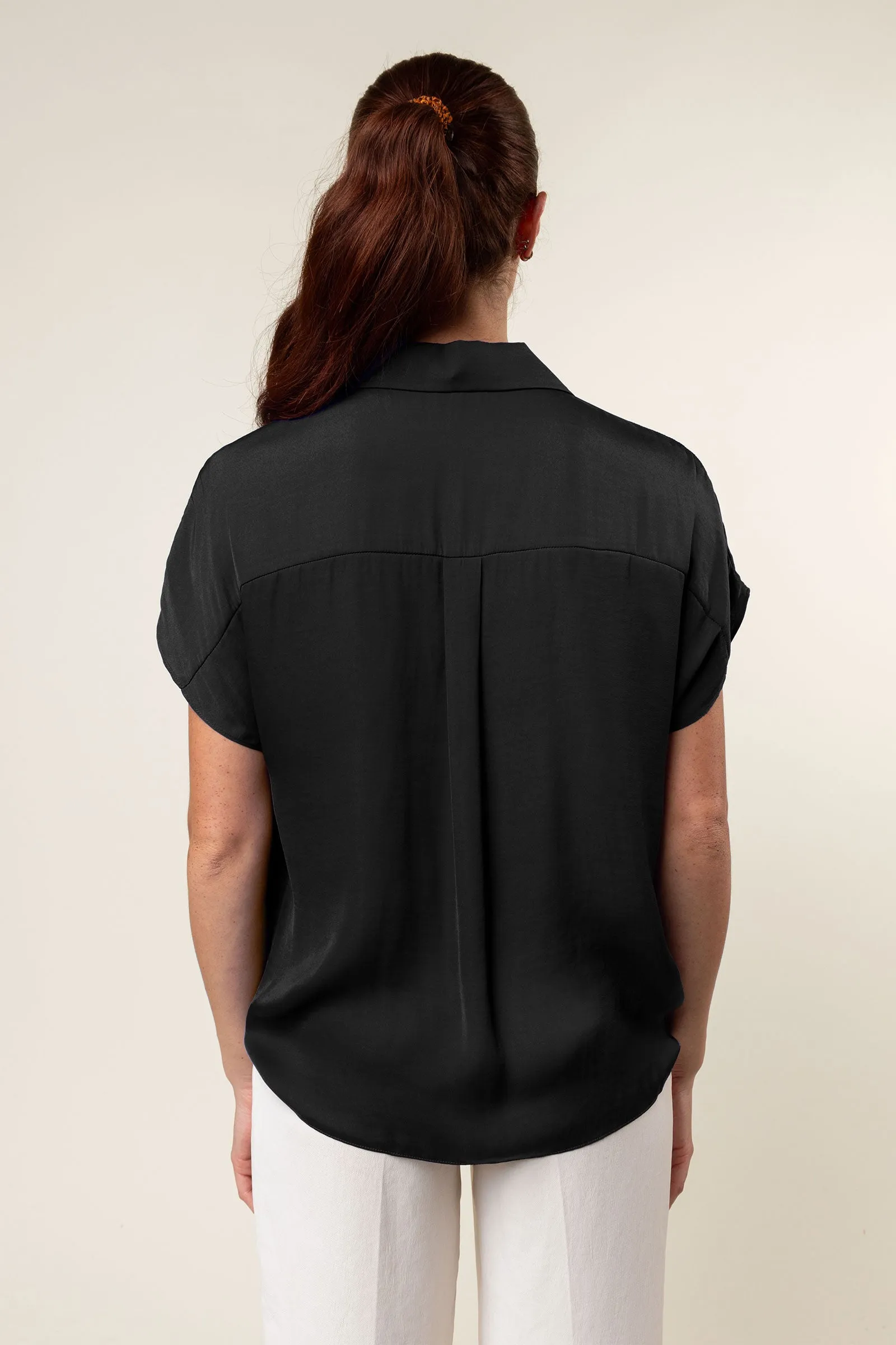 Short Sleeve Convertible Collar Blouse