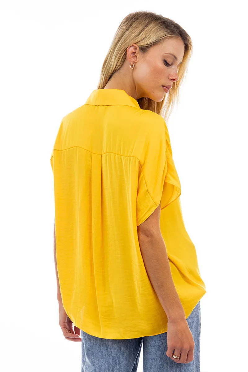 Short Sleeve Convertible Collar Blouse