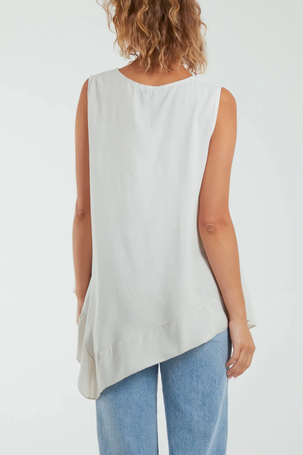 Sleeveless Asymmetric Frill Hem Necklace Top