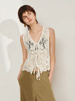 Sleeveless Lace Blouses