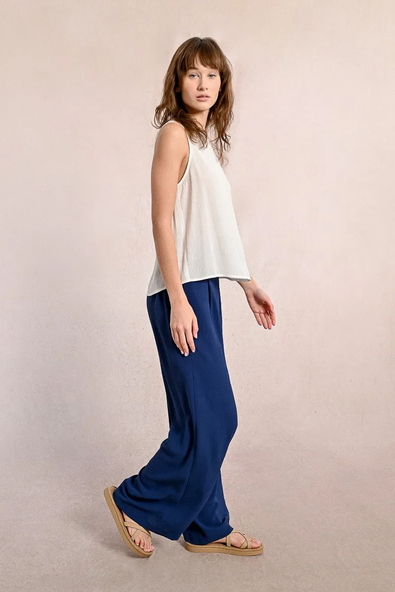 SLEEVELESS TOP