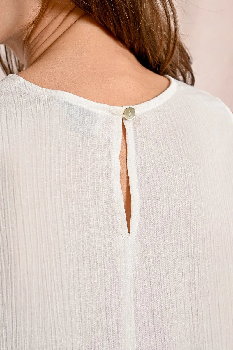 SLEEVELESS TOP