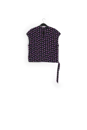 Sleeveless top