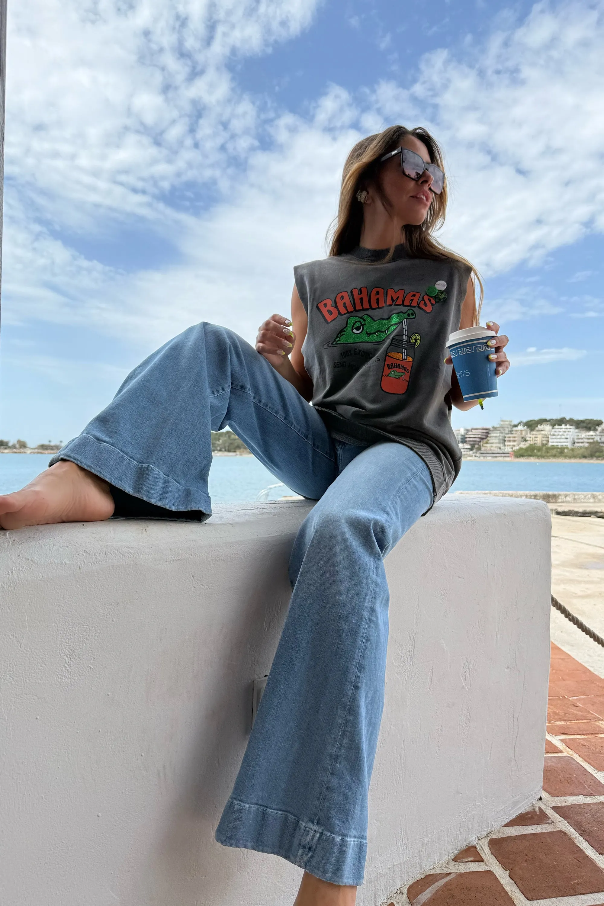 SWEATSHIRT BOLSTER TOURISTS