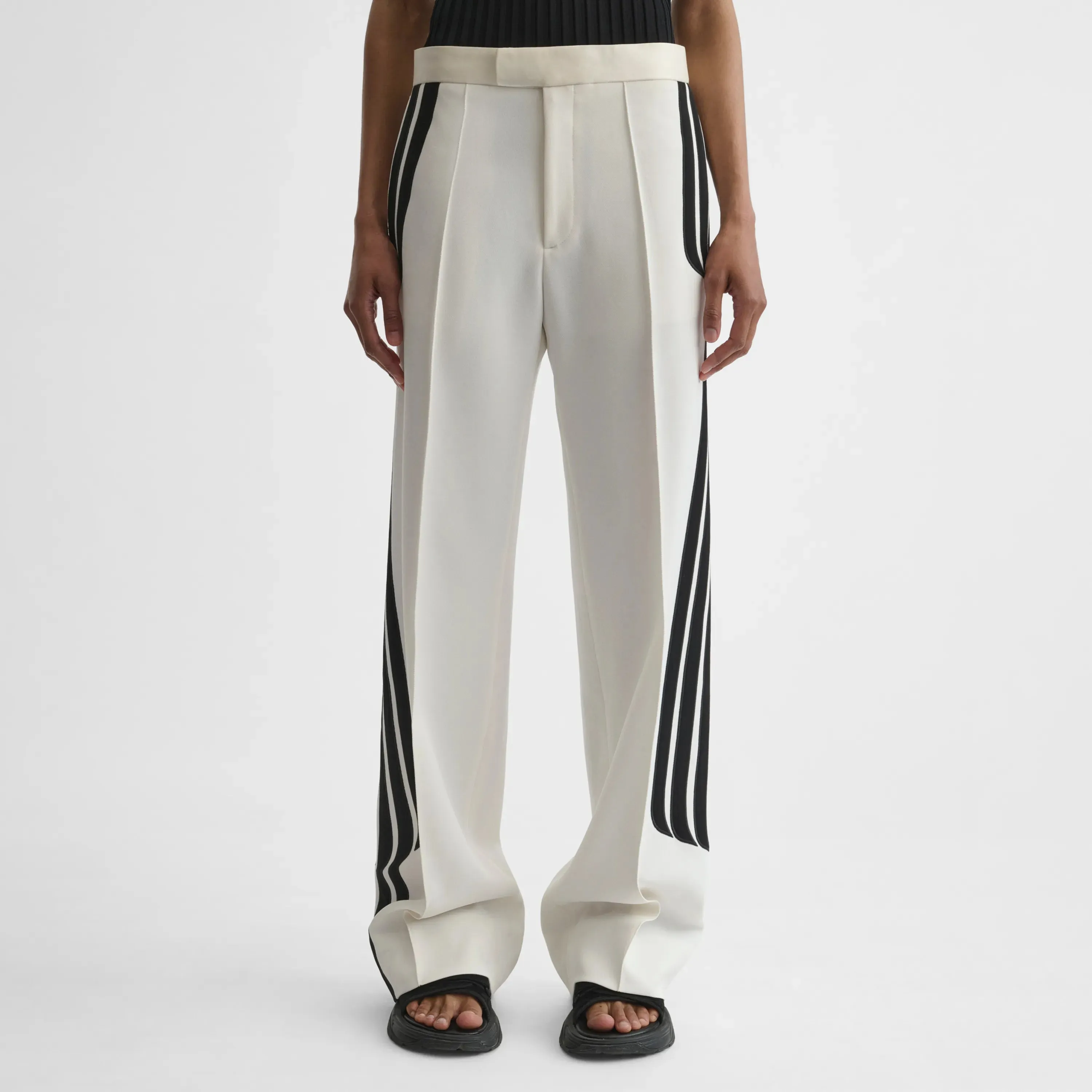 WAVE TROUSERS | black and white technical tailoring