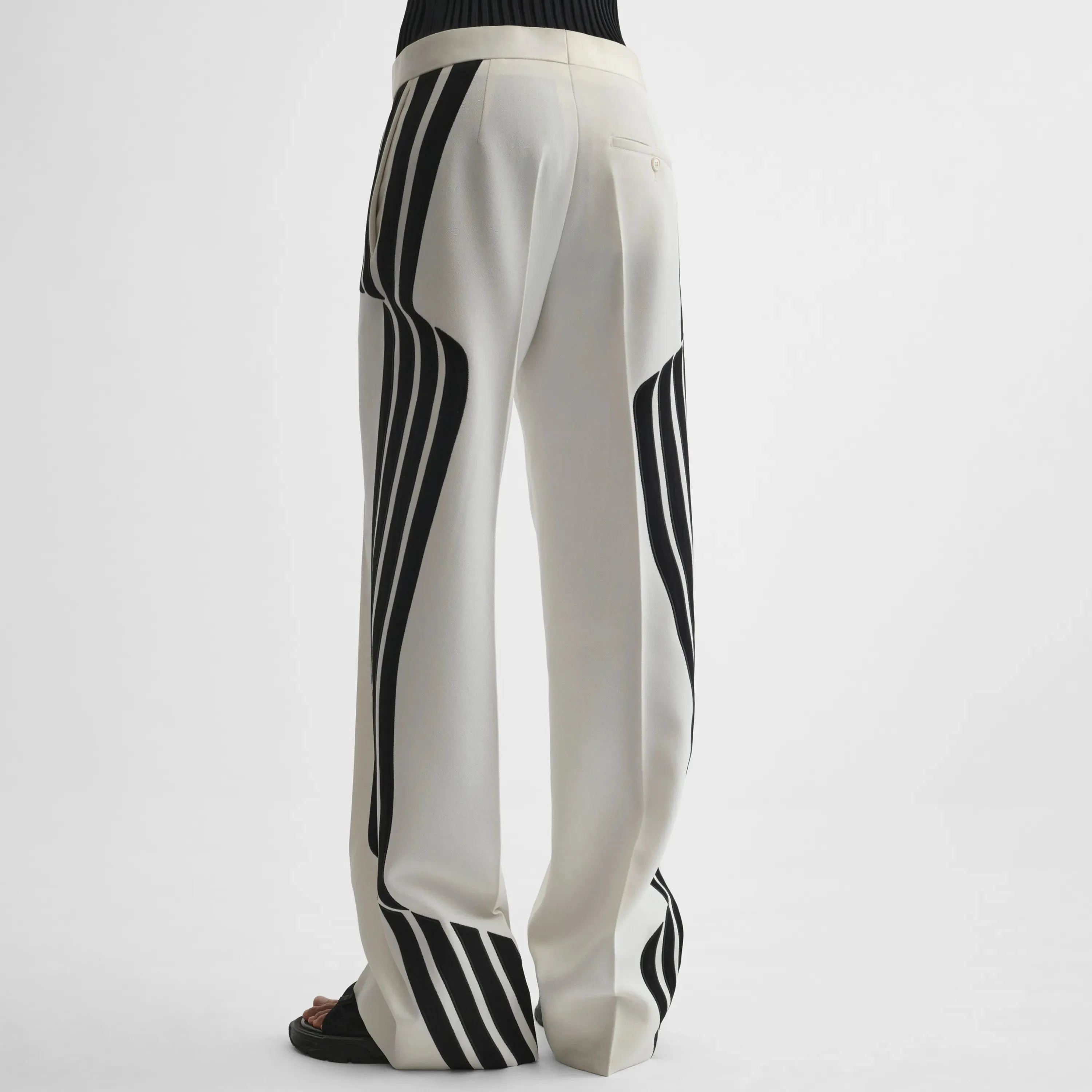 WAVE TROUSERS | black and white technical tailoring