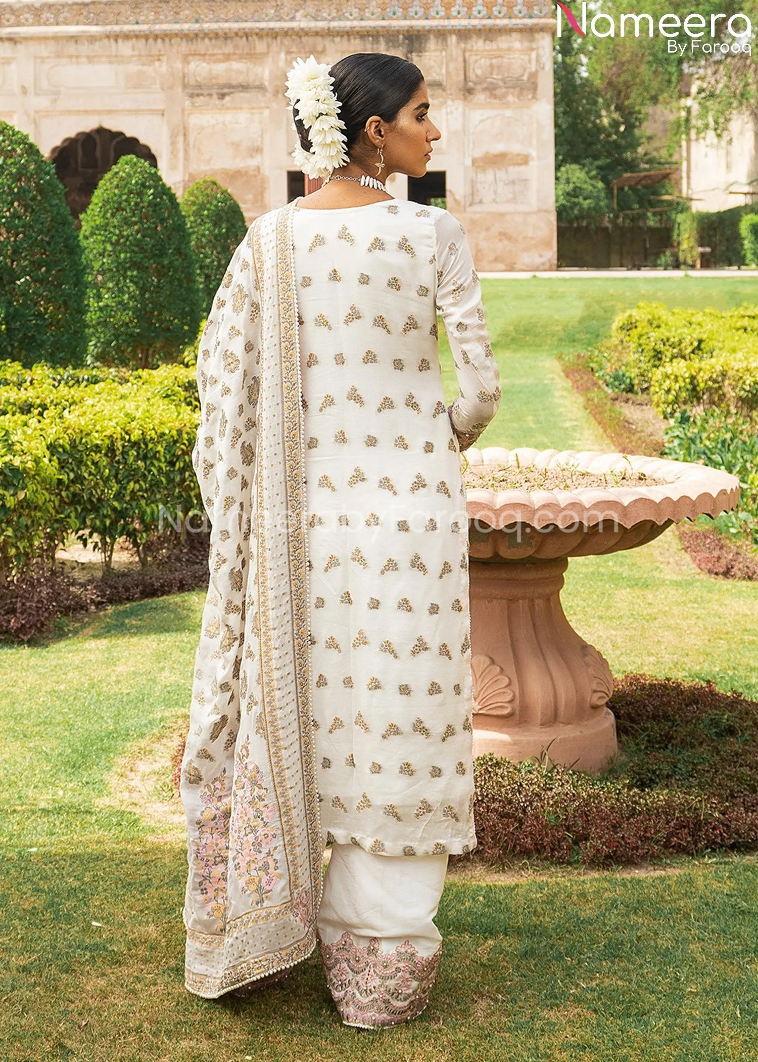 White Salwar kameez Pakistani Designer 2021 #PF159