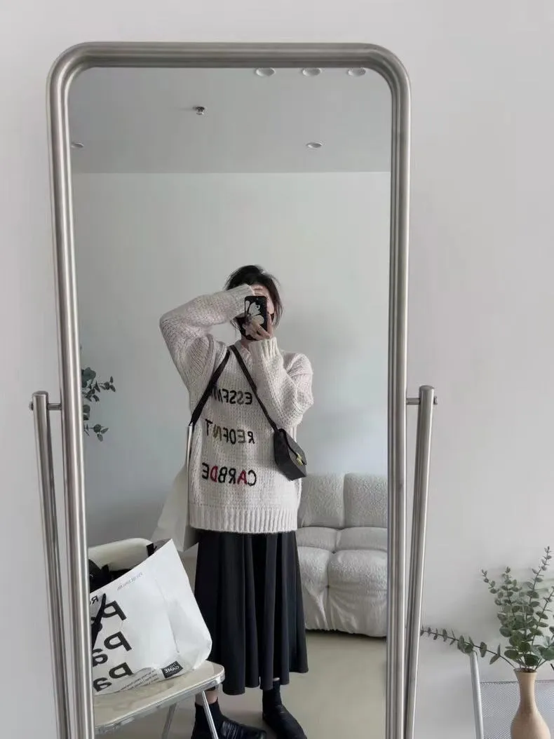 Winter wool pleated skirt