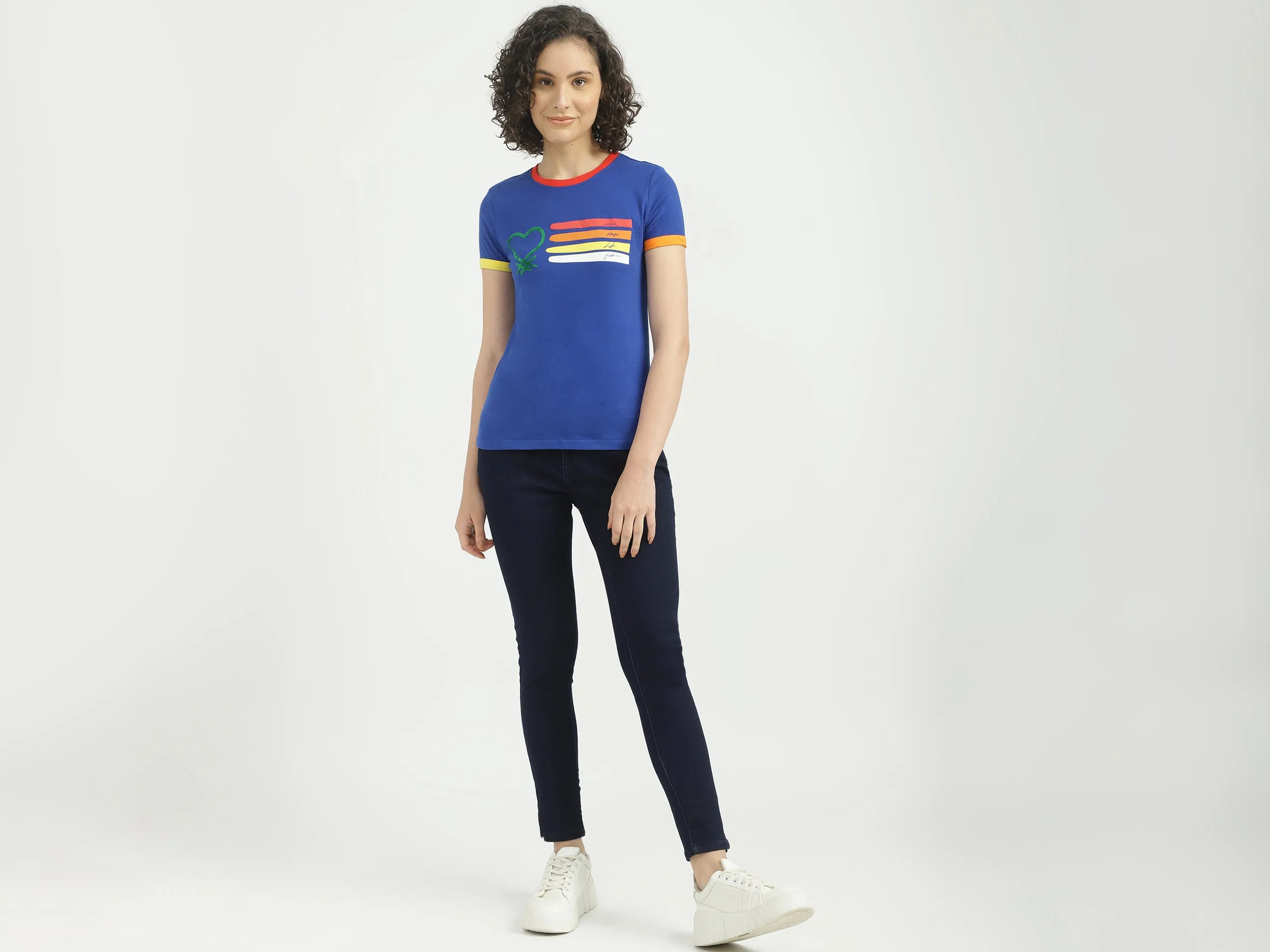 Women Solid Skinny Fit Jeans