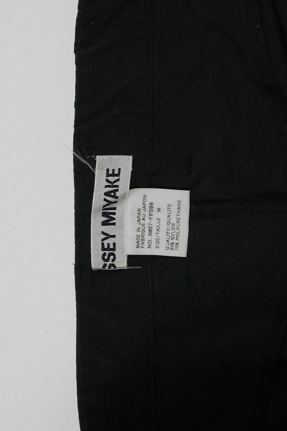 [WW24425] Issey Miyake | Skinny Pants