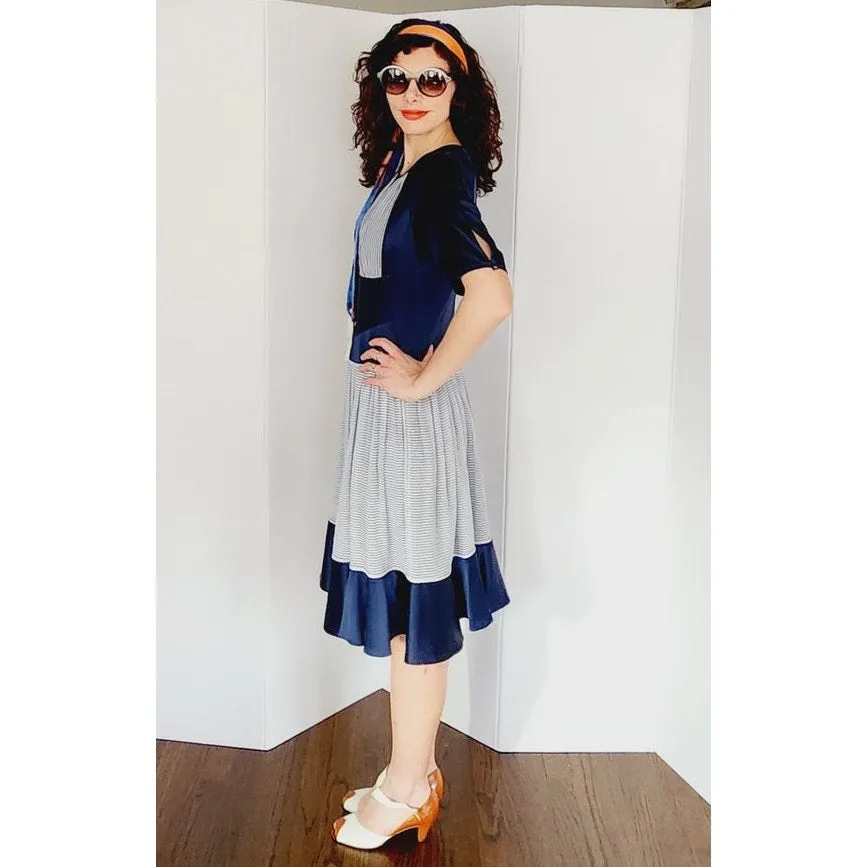 Zac Posen Resort 2007 Dress Navy Blue Stripe Retro Style