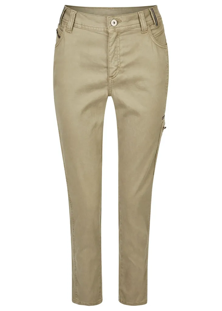 ZIPPED SIDE SKINNY JEANS